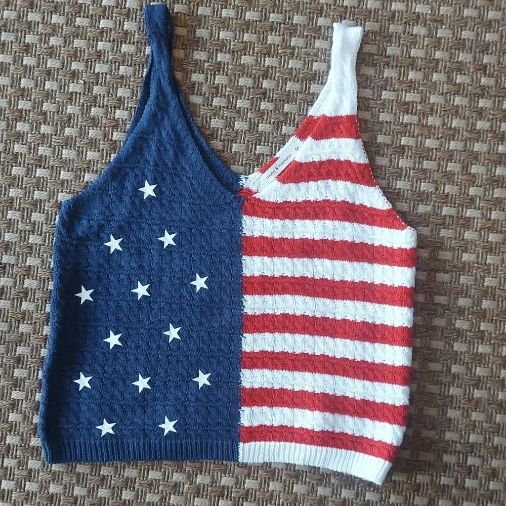 Moon & Madison Red, White and Blue American Flag Knit Sleeveless Tank - Picture 1 of 3